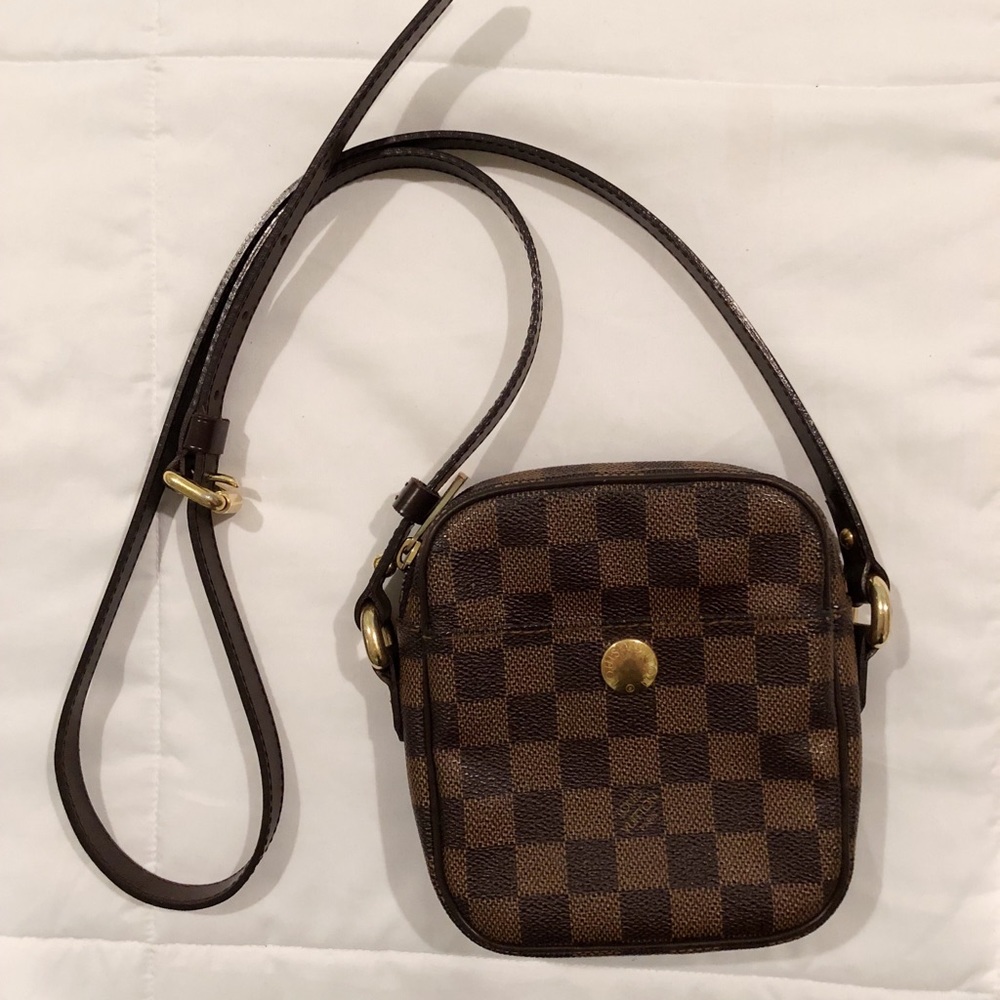 Louis Vuitton Monogram Canvas Crossbody Bag